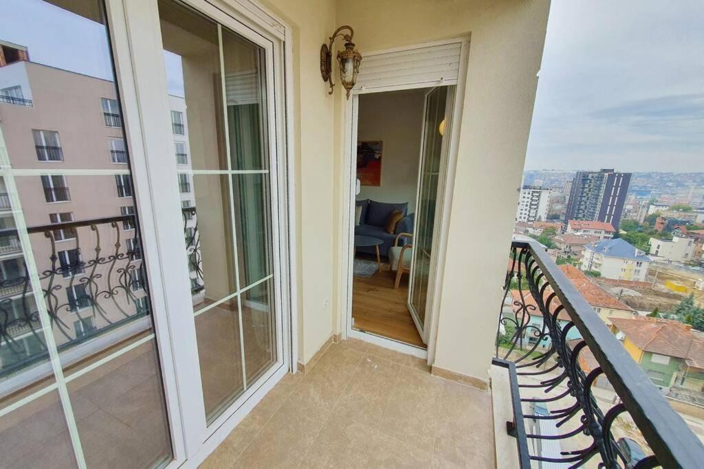 Luxury Green Apartment Prishtinë Exterior photo
